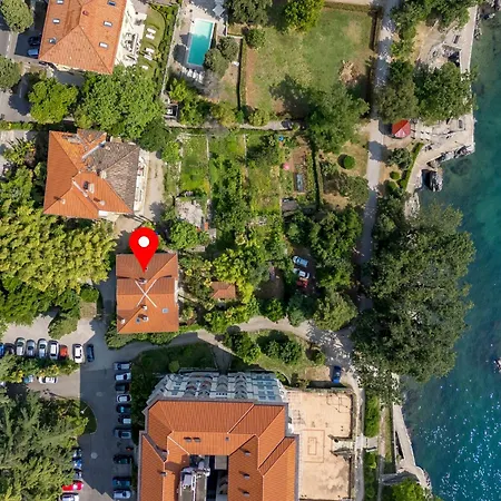 Palm And Palmino Garden Near Lungo Mare Lovran